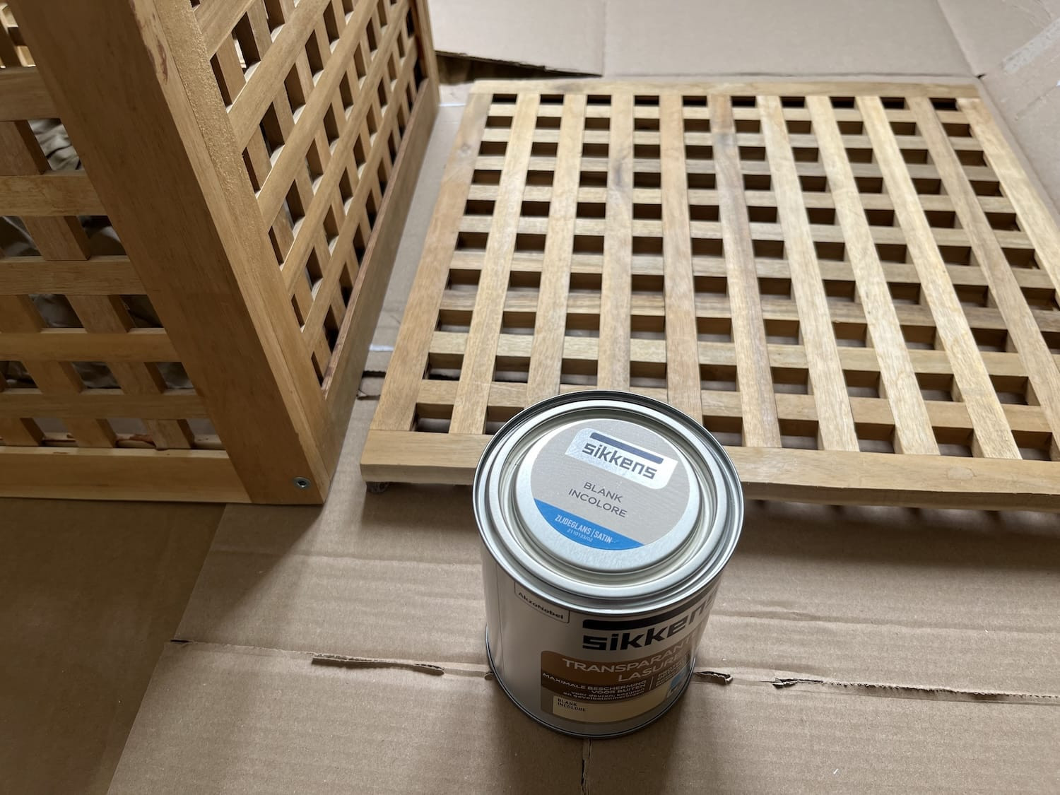 Sikkens buitenlak verpakking en review van de producteigenschappen