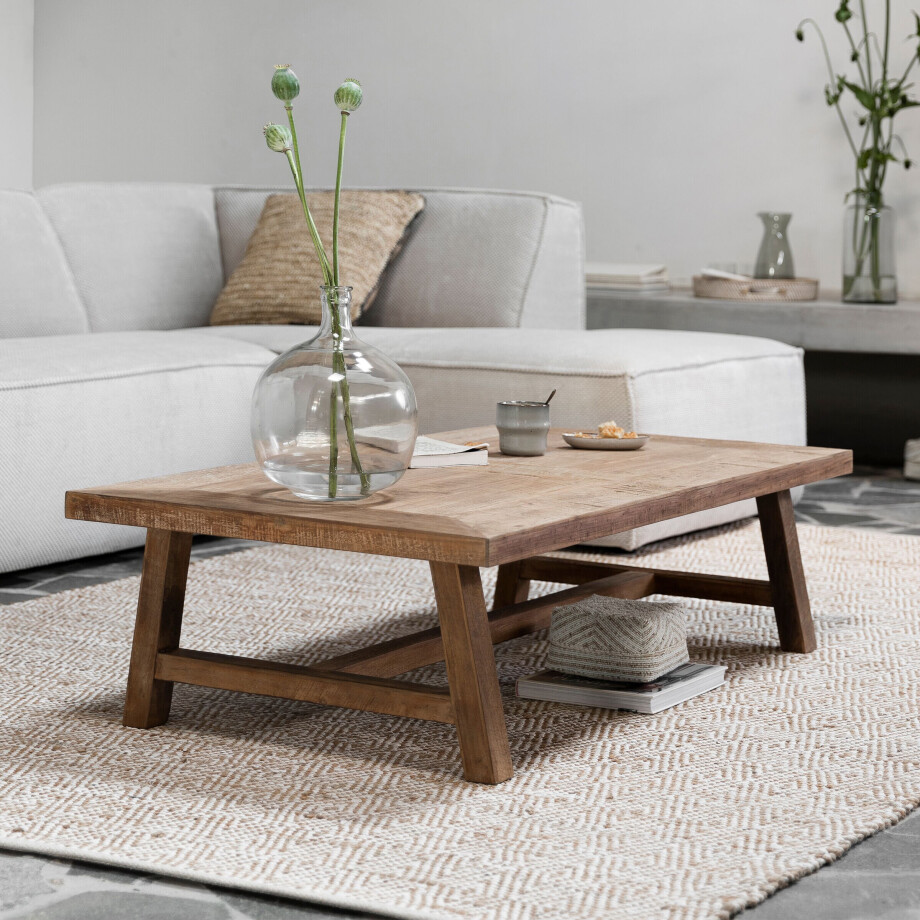 DTP Home Salontafel 'Monastery' Teakhout, 130 x 70cm DTP Home Salontafel 'Monastery' Teakhout, 130 x 70cm afbeelding 1