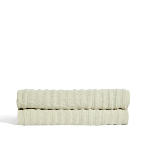 Kave Home Sprei 'Rilune' 240 x 180cm, kleur Lichtgroen