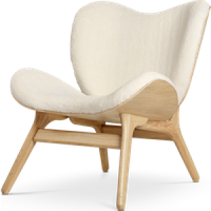 A Conversation Piece naturel houten fauteuil Teddy White