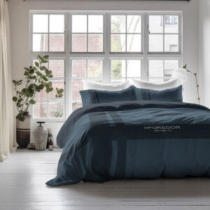 Dekbedovertrek McGregor - Manhattan - Eenpersoons (140x200 Cm) - Blauw Microvezel - Tekst & Strepen & Hotel Luxe - McGregor - Dekbed-Discounter.nl