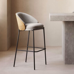 Kave Home Barkruk 'Eamy' Essenhout, kleur Lichtgrijs/Naturel (zithoogte 77cm)