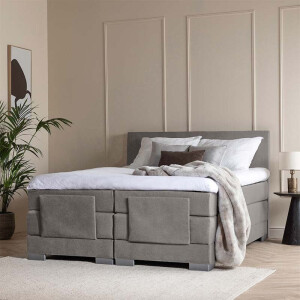 Elektrisch Verstelbare 2-Persoons Elektrische Boxspring Julia - Grijs - Grijs 140x210 Cm - Pocketvering - Inclusief Topper - Dekbed-Discounter.nl