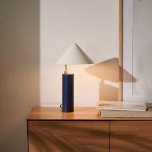 Kave Home Tafellamp 'Shiva' 42cm hoog, kleur Donkerblauw/Wit