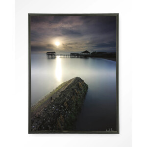 Urban Cotton Wandkleed 'Batu Lamunan' 145 x 190cm in Floating Frame - black