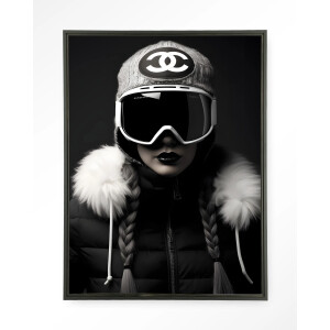 Urban Cotton Wandkleed 'Luxury Snow Girl' 80 x 110cm in Floating Frame - black