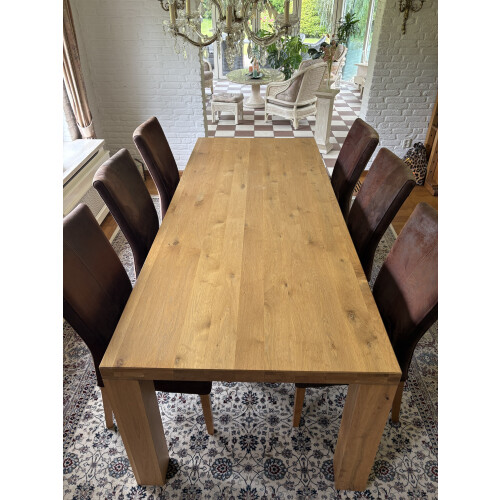Massief eiken eettafel met 6 leren stoelen afbeelding 2