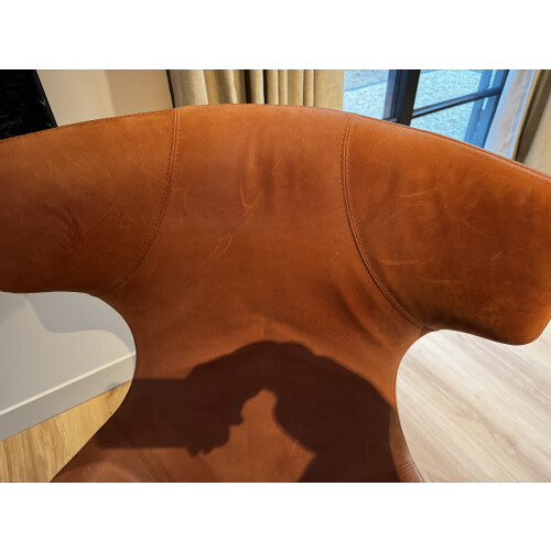 Leolux Caruzzo Plus draaifauteuil inclusief 2 poefjes afbeelding 2