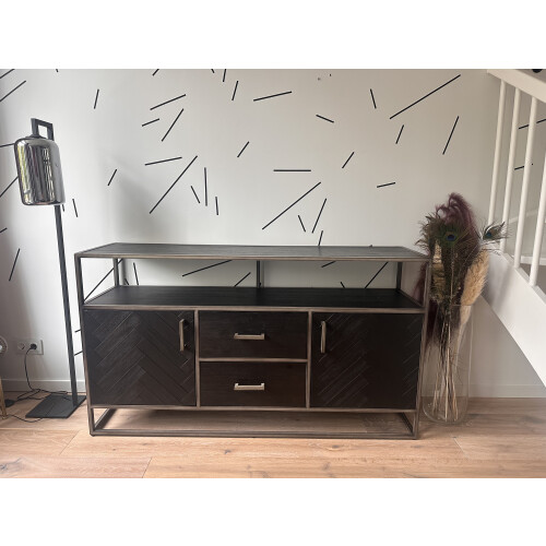 Moderne dressoir met metalen frame afbeelding