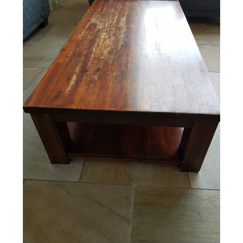 Houten salontafel afbeelding 3