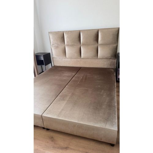 Tweepersoonsbed stof taupe bruin 180cm bij 200 cm afbeelding 2