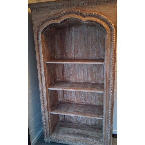 Massief houten landelijke kast afbeelding