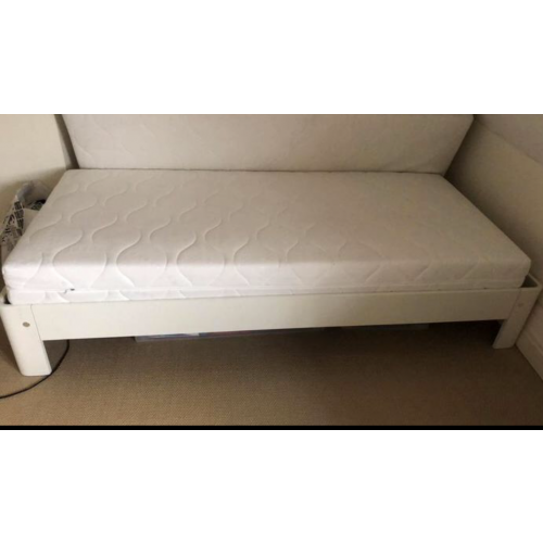 Bed in Auping stijl afbeelding