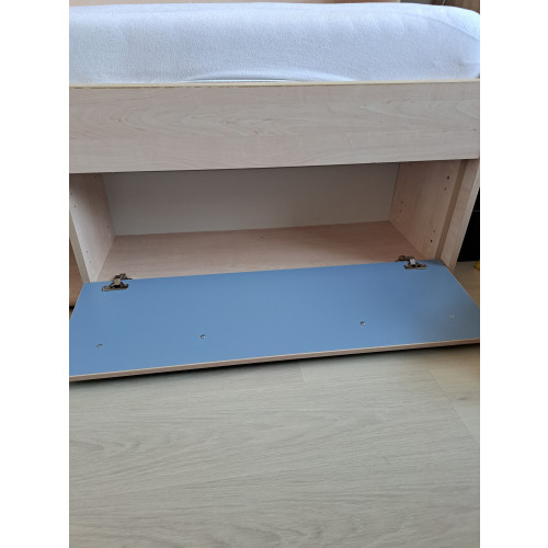 Bed met ombouwkasten afbeelding 3