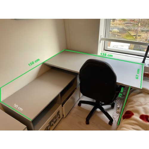 Bureau + meubelset (kasten met lades en speelgoedkist) afbeelding 2