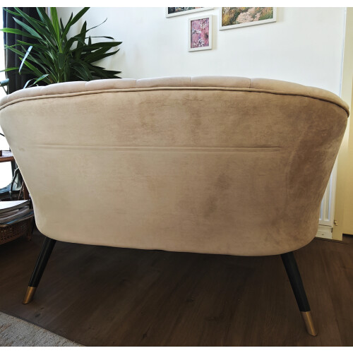 Licht roze bank - velvet tweezitsbank van Leitmotiv afbeelding 2