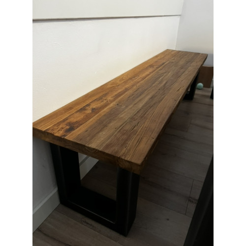 Prachtige grote eettafel met bankje en stoelen afbeelding 2