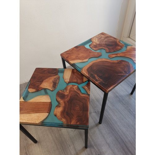 2 tafels met epoxy afbeelding