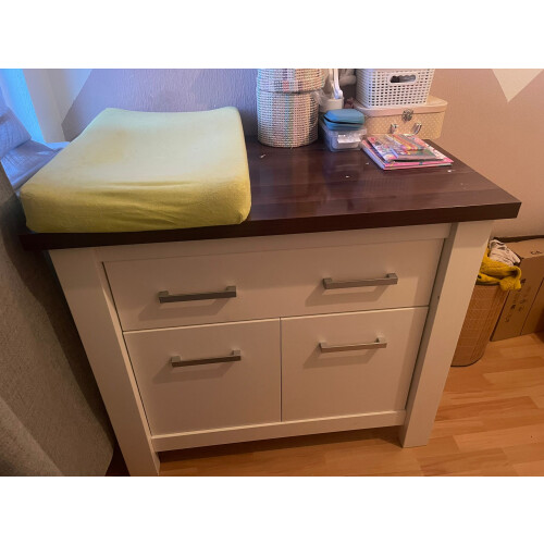 Baby commode afbeelding