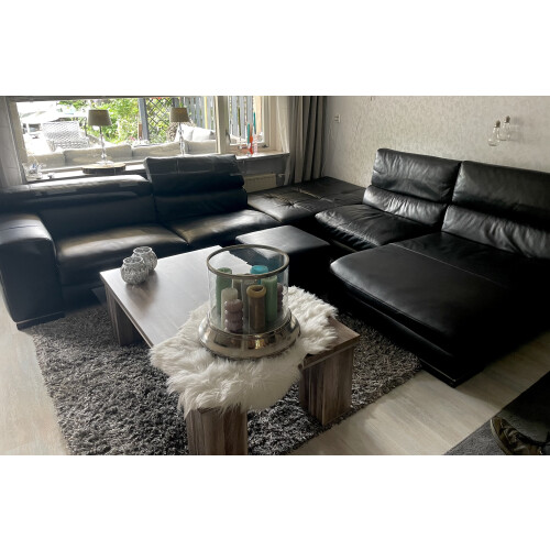 Natuzzi zwart leren hoekbank met poefje/voetenbankje afbeelding