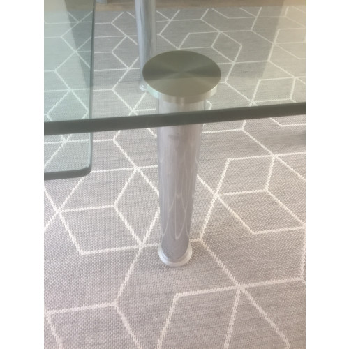 Te koop: glazen salon tafel afbeelding 2