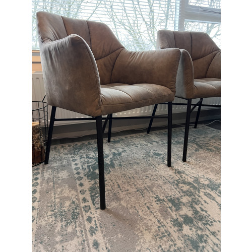 Set van twee mooie luxe suède stoelen - De Bommel Meubelen afbeelding 3