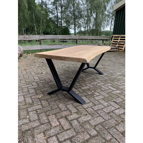 Massief eiken boomstam tafel. afbeelding 3