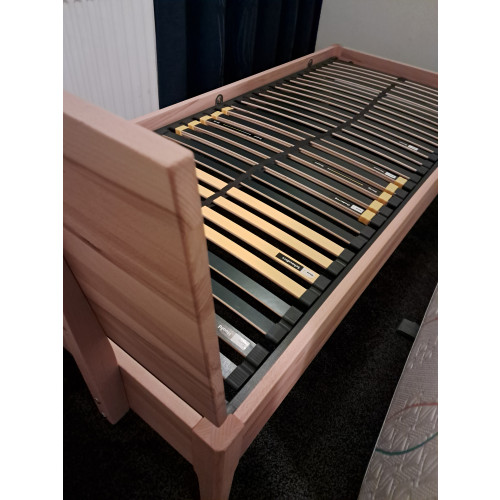 Bedframe inclusief lattenbodem massief hout afbeelding