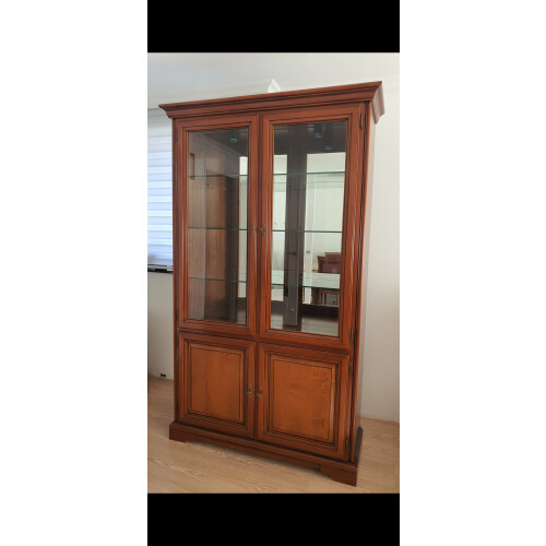 Originele Alexander vitrinekast - authentiek afbeelding