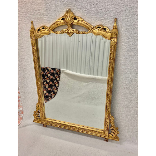 Vintage spiegel met luxe lijst afbeelding