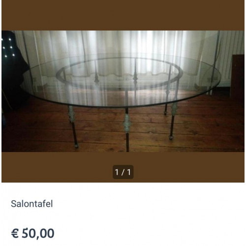 Grote ronde glazen salontafel afbeelding