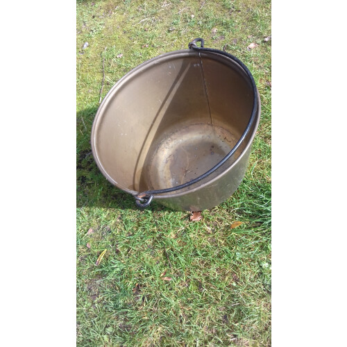 Messing bak ,leuk voor bloemen of planten afbeelding