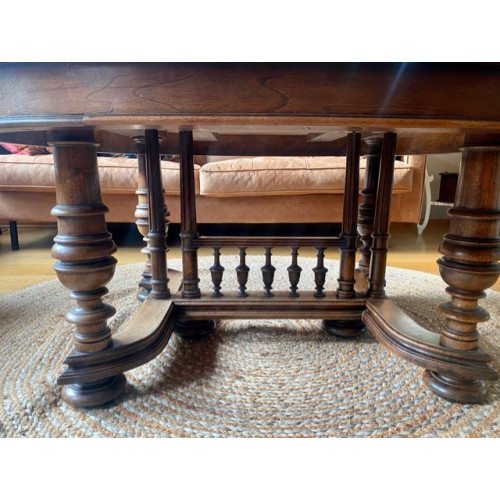 Sfeervolle houten salontafel afbeelding 3