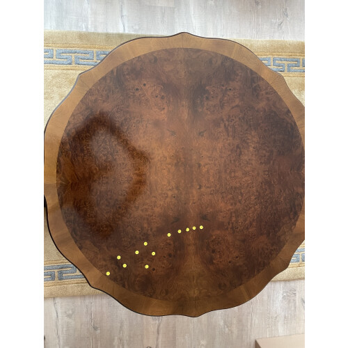 Noten houten salontafel afbeelding 3