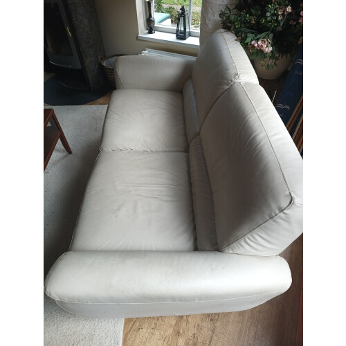 2,5 zits wit lederen bankstel afbeelding 3