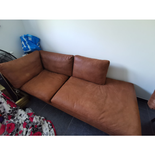 Cognac set van 2 sofa banken afbeelding