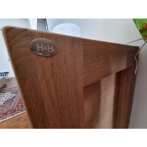 Dressoir 210 ( 2 laden + 2 deuren) in hout merk Henders &amp; Hazel afbeelding
