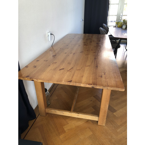 Eikenhouten eettafel afbeelding 3