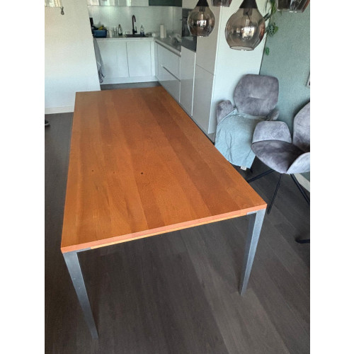 Design Eettafel, kersenhout met rvs onderstel. 200x90 cm afbeelding 2