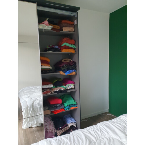 Kledingkast afbeelding 3