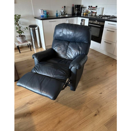 Prachtige leren fauteuil afbeelding 2